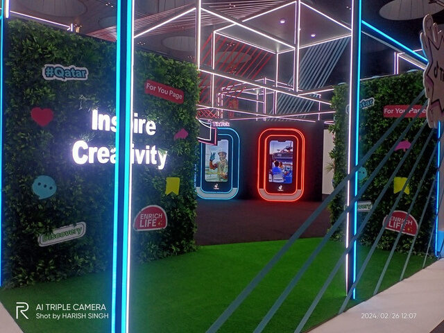 TikTok interactive display screens